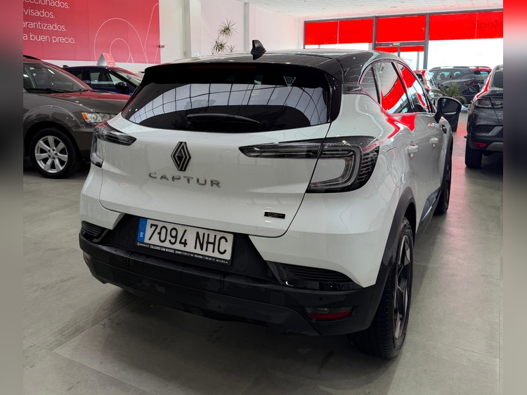 Renault Captur Techno E-tech Híbrido foto 4